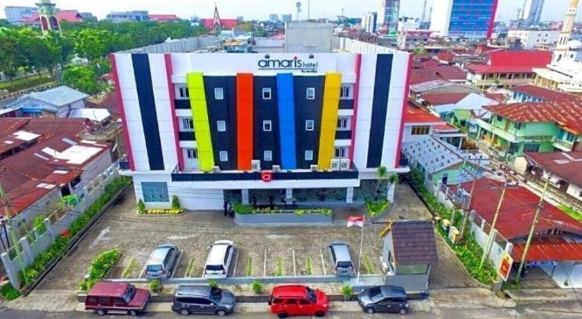 Amaris Hotel Pekanbaru Exterior foto